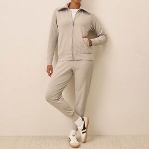 Pact Women’s Cloudknit Jogger + Full-Zip Jacket Set Nickel Grey Size S